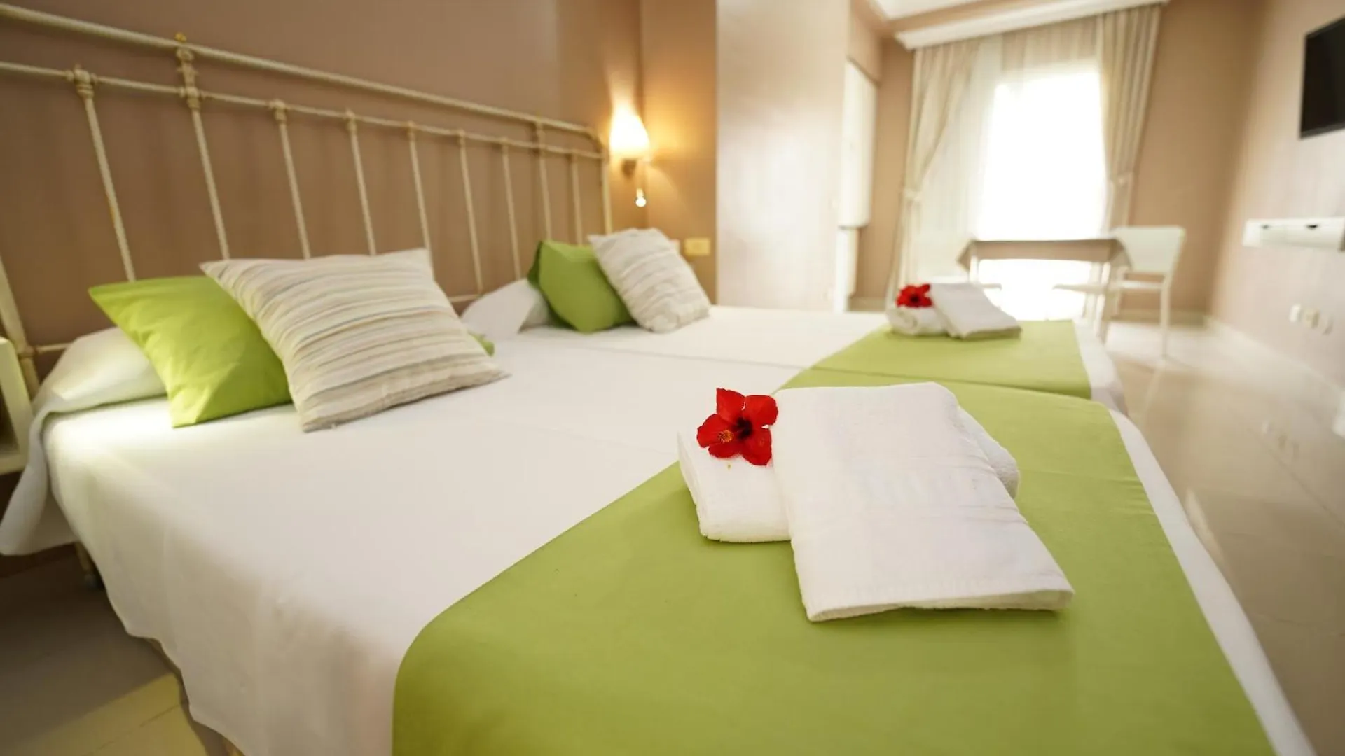 Hotel Rf Astoria - Adults Only Puerto de la Cruz  3*, Puerto de la Cruz (Tenerife) Spain